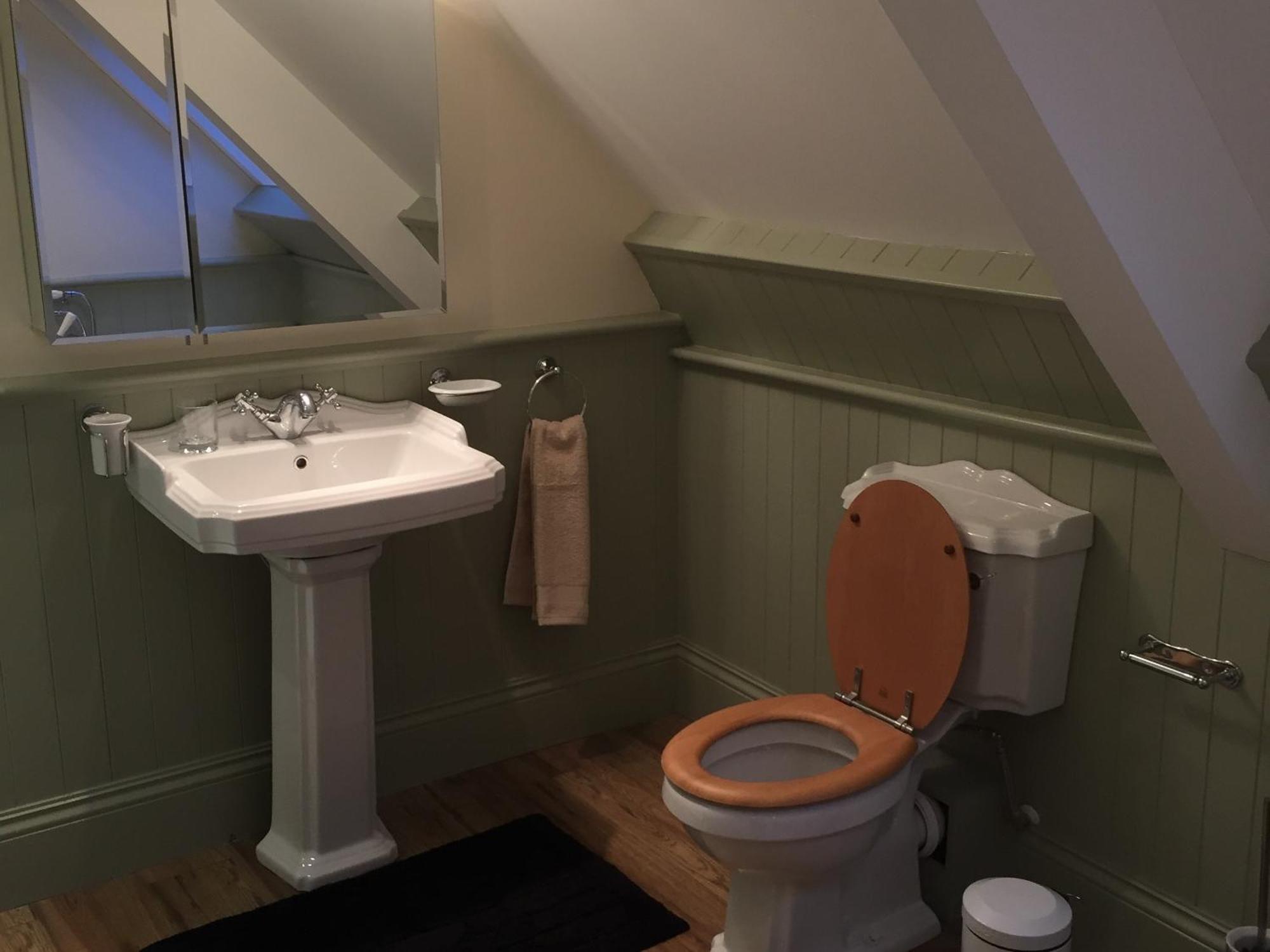 The Old Dispensary Otel Kinsale Dış mekan fotoğraf